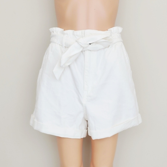 H&M High Waist Paper Bag Off White Shorts - Picture 4 of 12